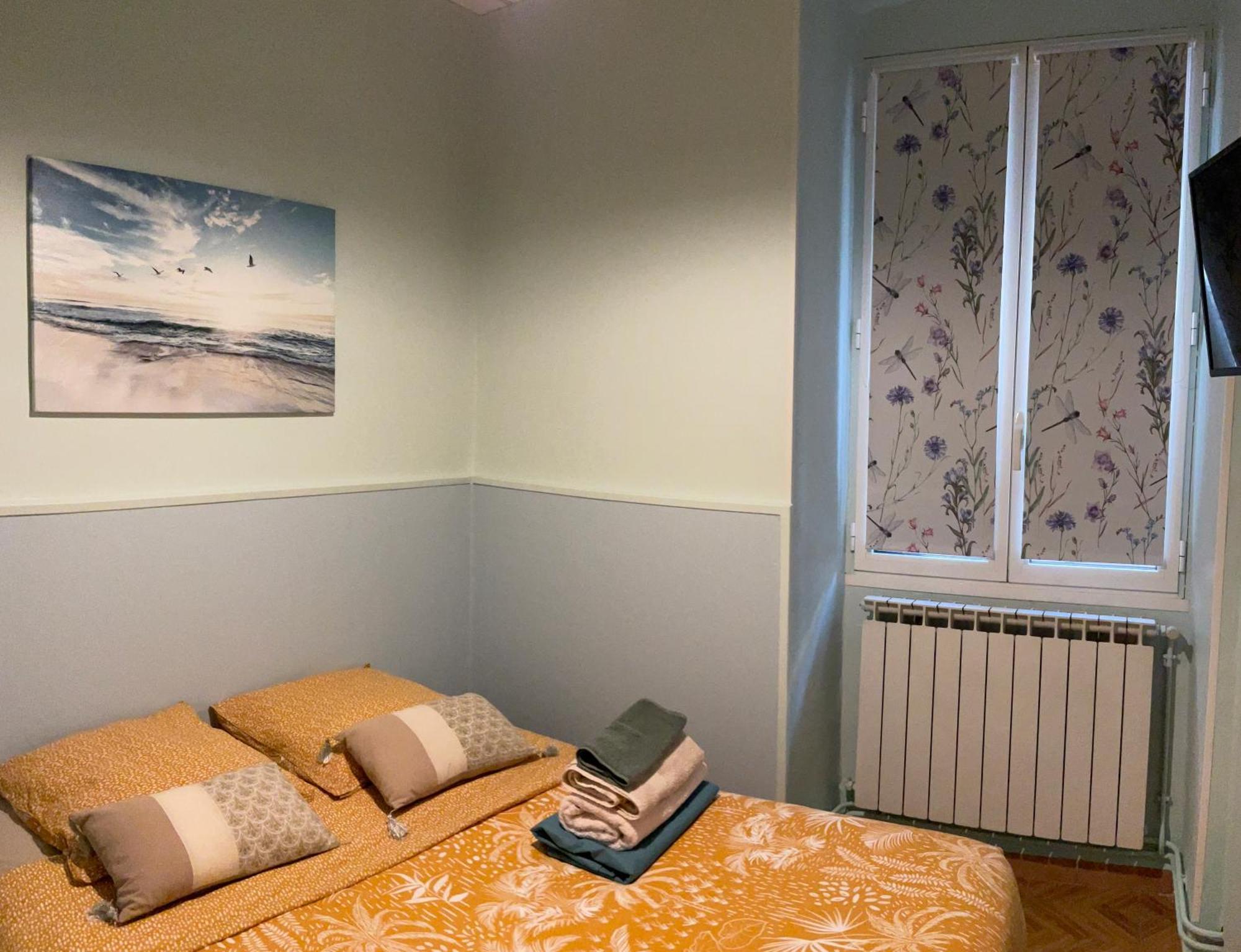 Appartement Cosy - 2 Chambres, Situe En Centre Ville Nice Exterior foto